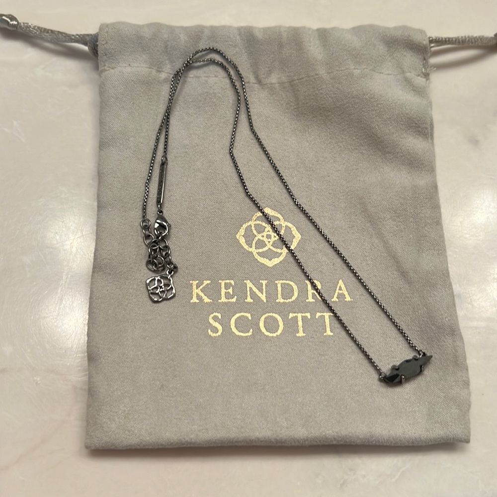 Kendra Scott black stone 16” necklace